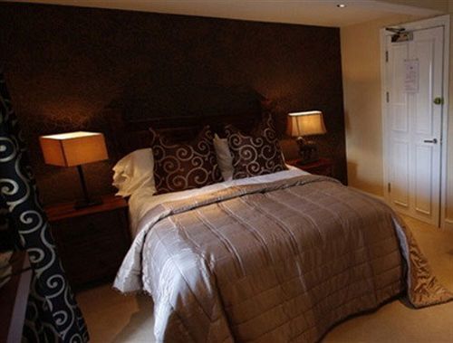 The Warwick Arms Hotel Chew Magna Buitenkant foto